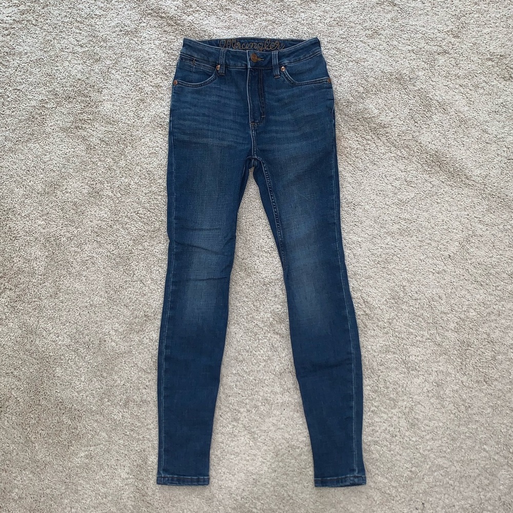 Wrangler High Rise Skinny Jeans
